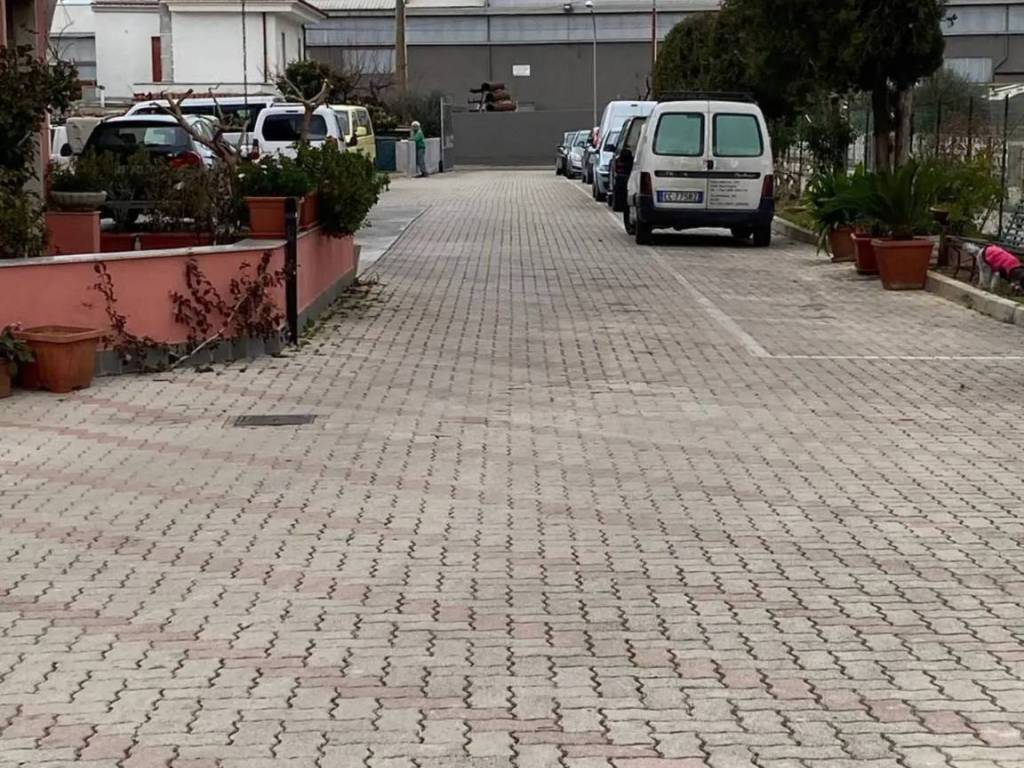 Palazzo / stabile a Chieti in Via Penne - Foto 5
