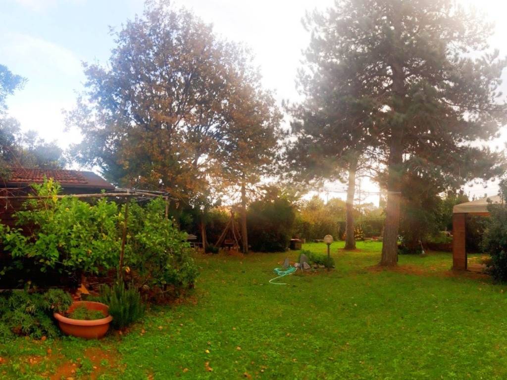 Villa a Rosignano marittimo in strada provinciale 13 - Foto 5