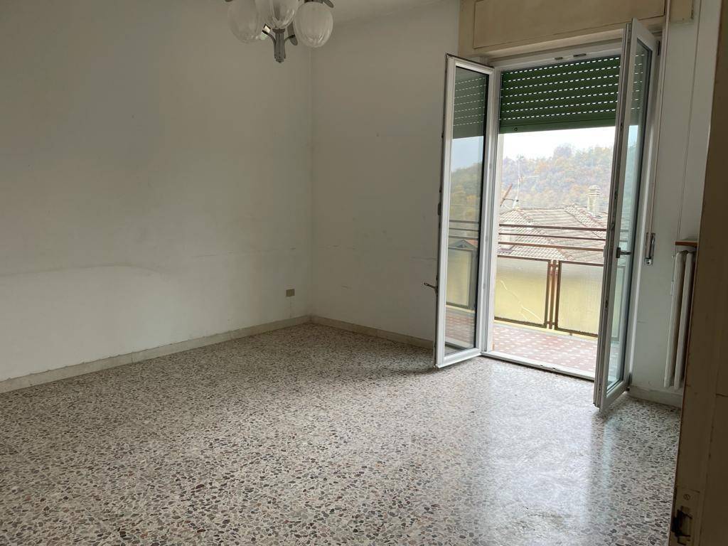 Appartamento a Azzate in Via Del Fontanone - Foto 2