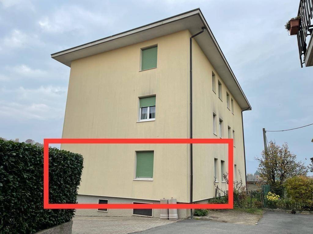 Appartamento a Azzate in Via Del Fontanone - Foto 5
