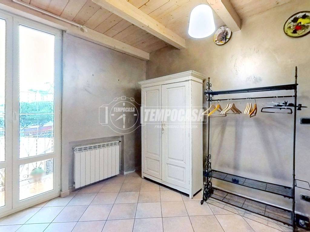 Appartamento a Vado ligure in Via Aurelia 242 - Foto 2