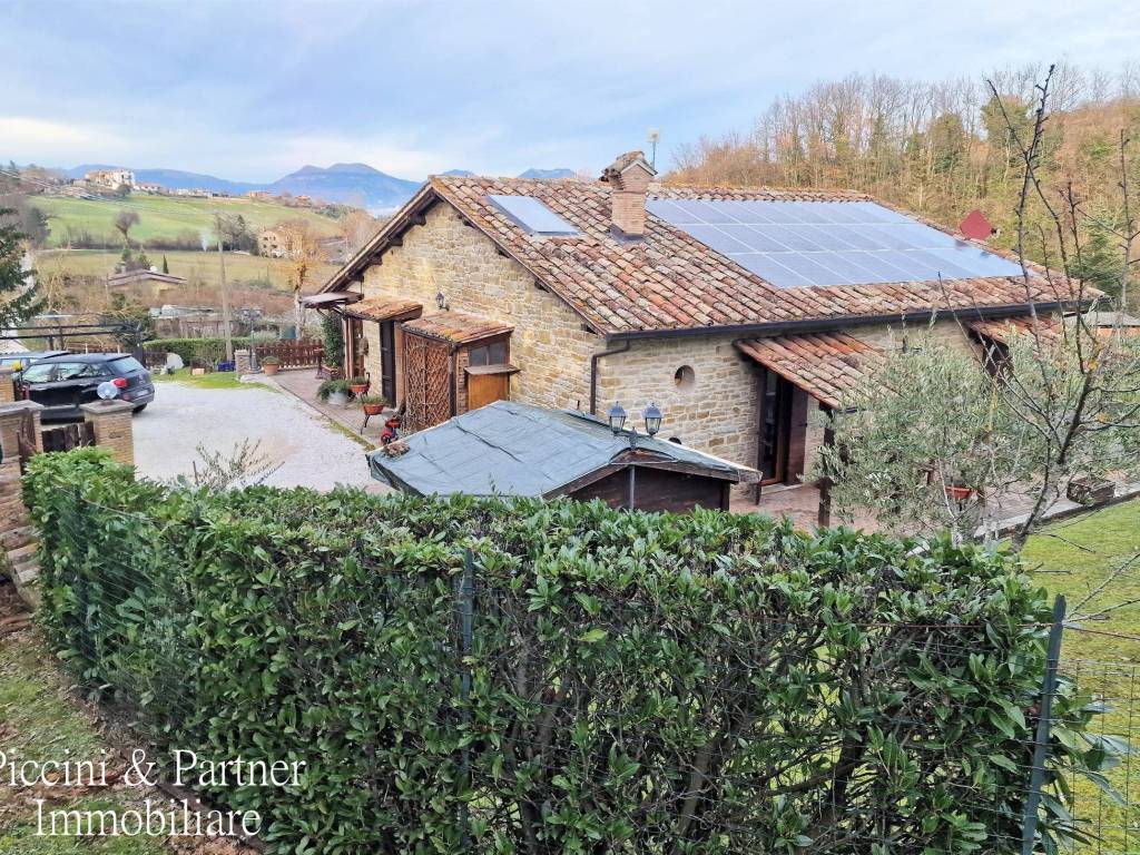 Rustico / casale a Gubbio in Località Colonnata - Foto 4