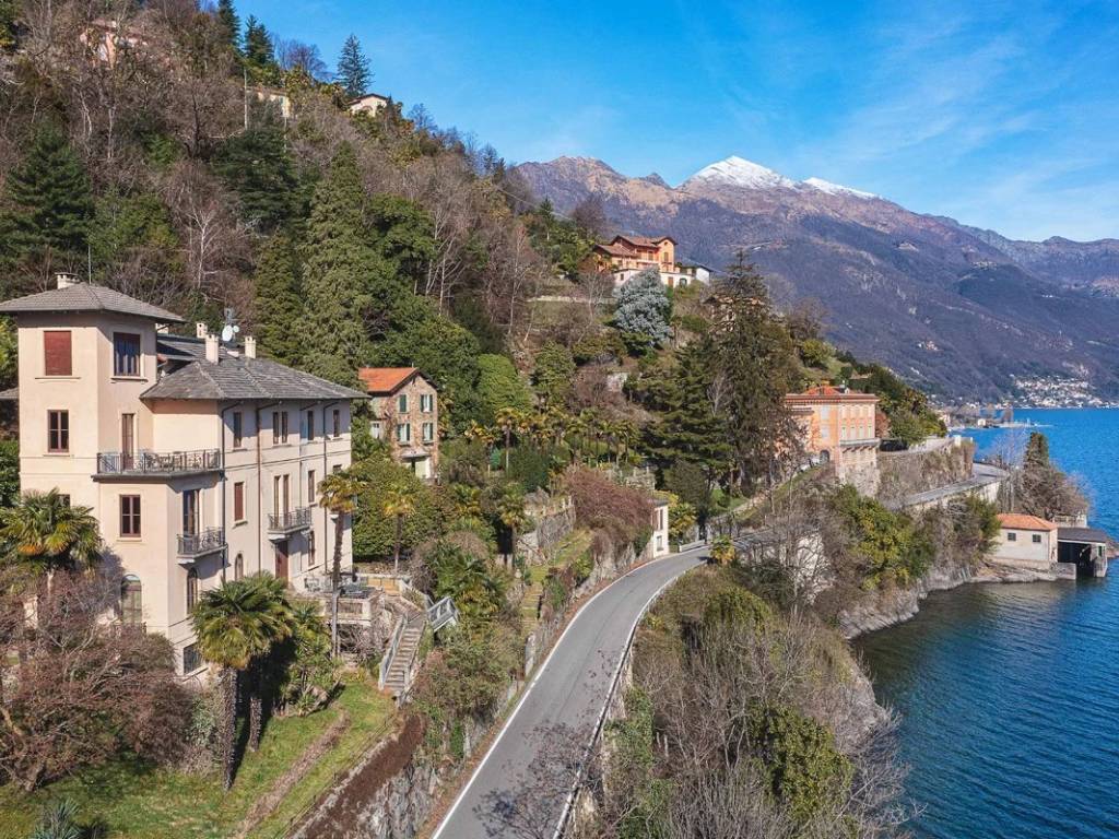 Villa a Cannobio in Via Casali Creda 1 - Foto 2