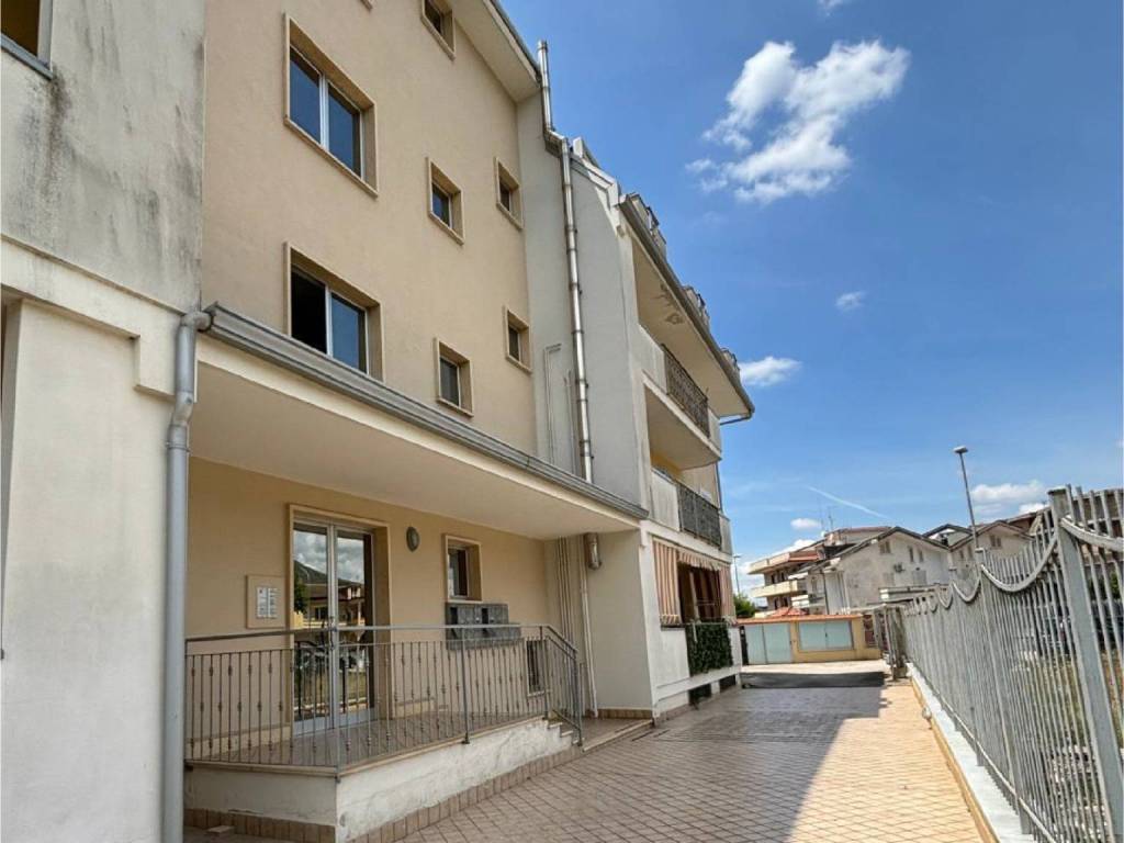 Appartamento a San prisco in Via Dante Alighieri - Foto 2