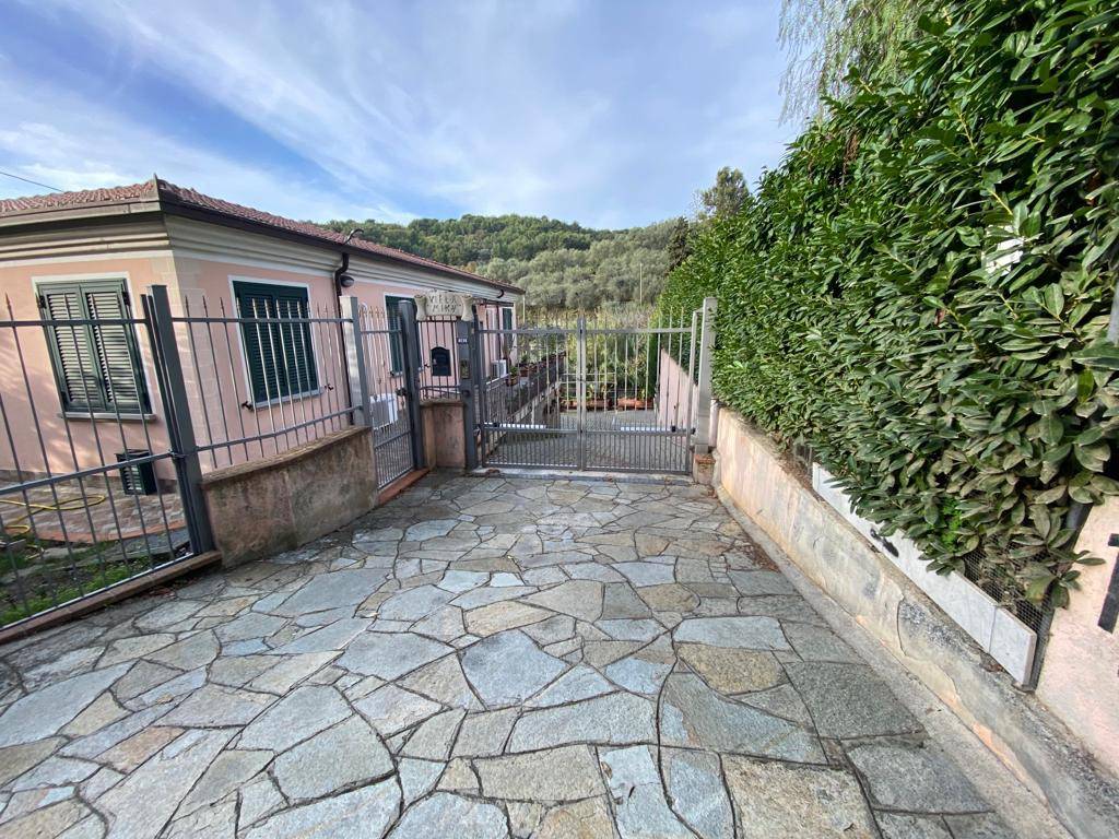 Villa a San bartolomeo al mare in Via Pairola - Foto 2