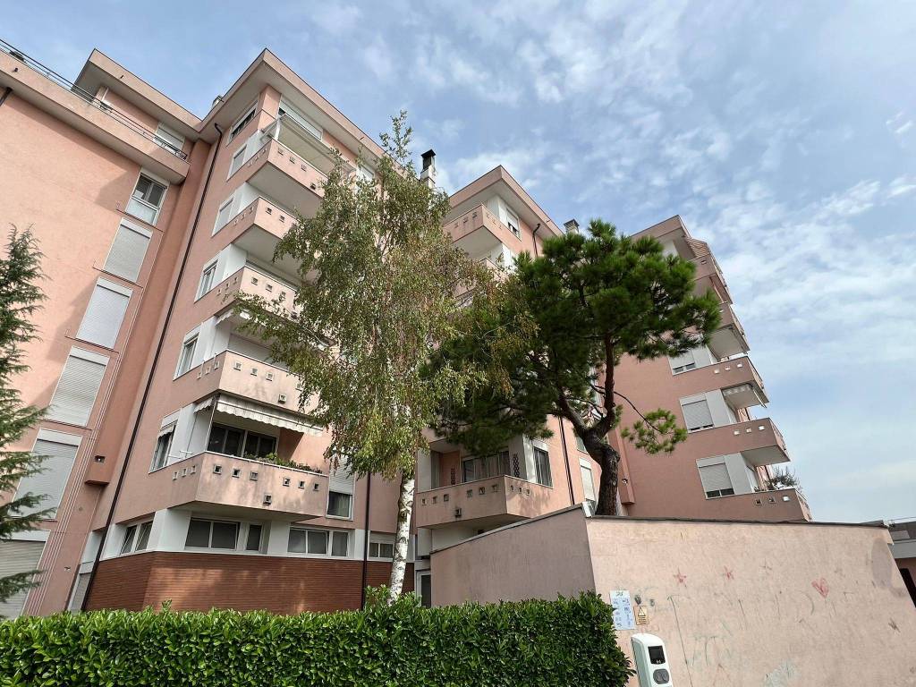 Appartamento a Gallarate in Via Enrico Fermi, 2 - Foto 3