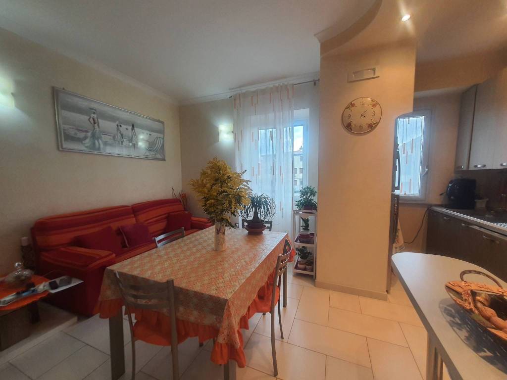 Appartamento a Vibo valentia in Via Pasquale Buccarelli, 23 - Foto 3