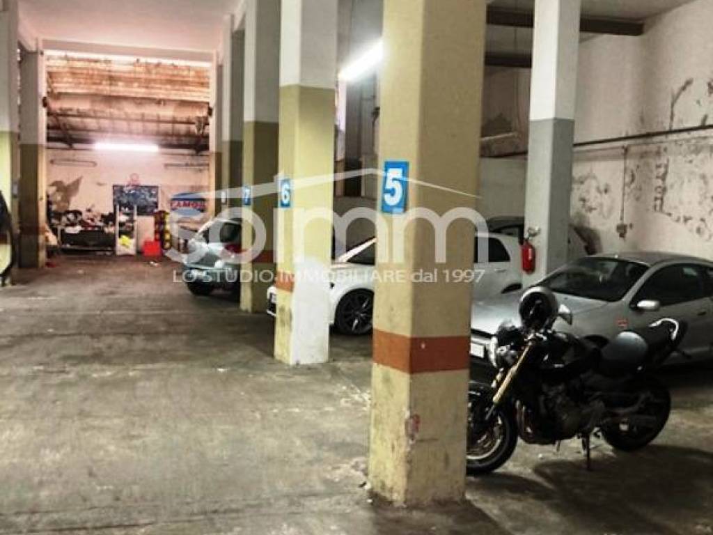 Box / garage a Cagliari in via Pola, 39 - Foto 5