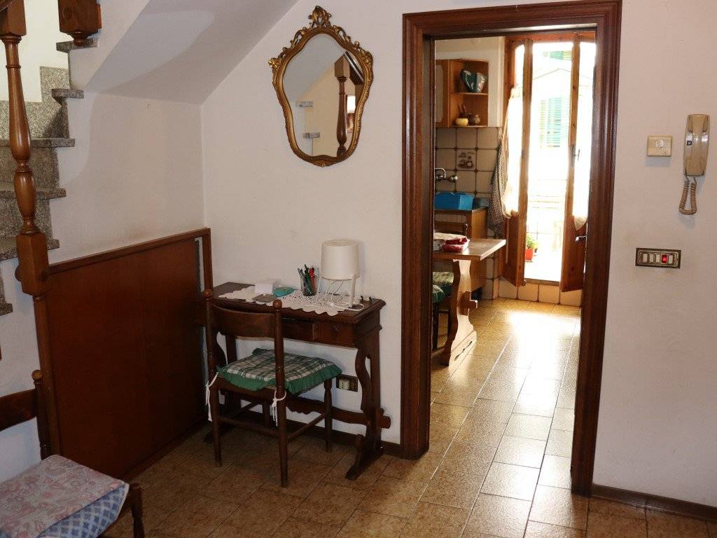 Appartamento a Montevarchi in Via Cennano - Foto 2