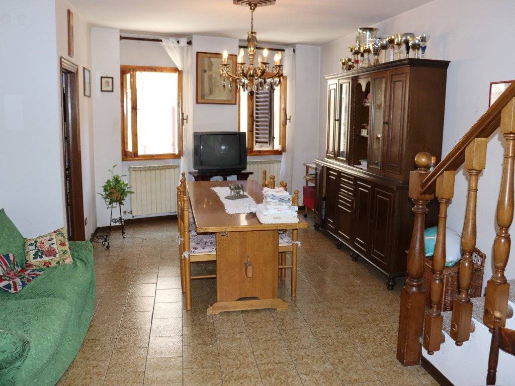 Appartamento a Montevarchi in Via Cennano - Foto 3