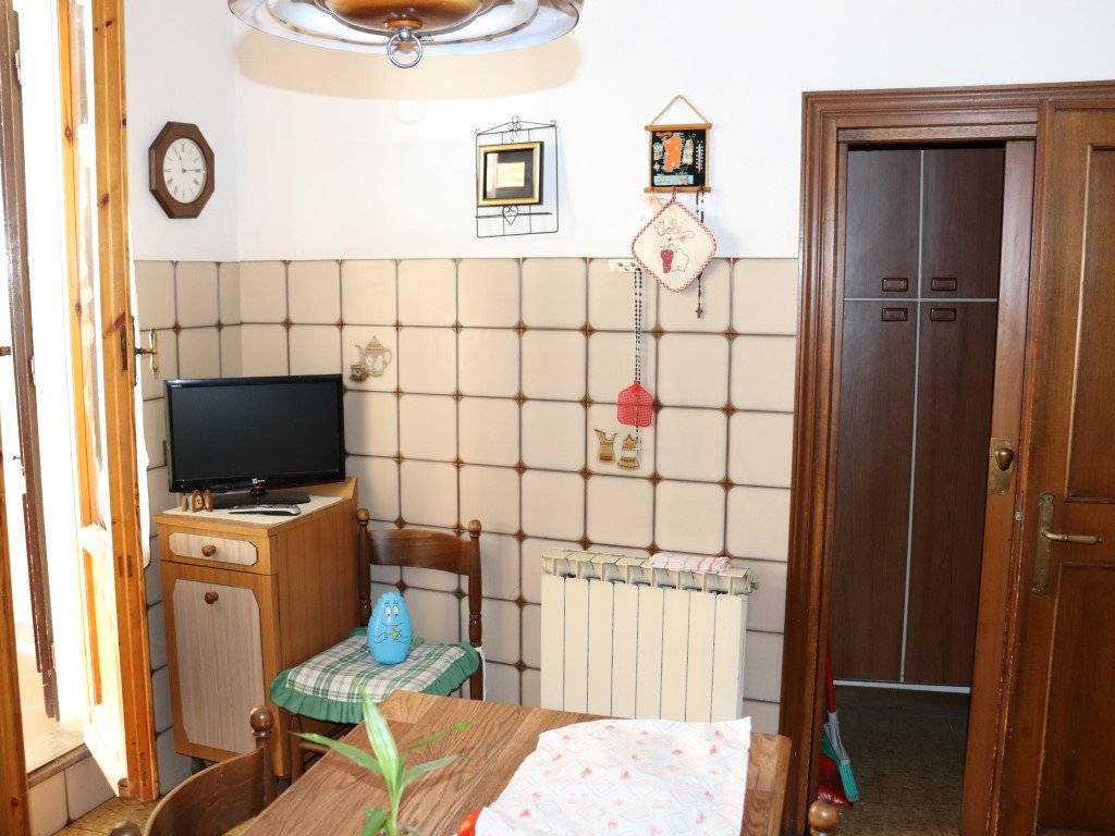 Appartamento a Montevarchi in Via Cennano - Foto 5