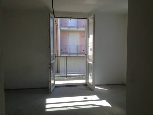 Appartamento a Casorate sempione in Via Edmondo De Amicis - Foto 4