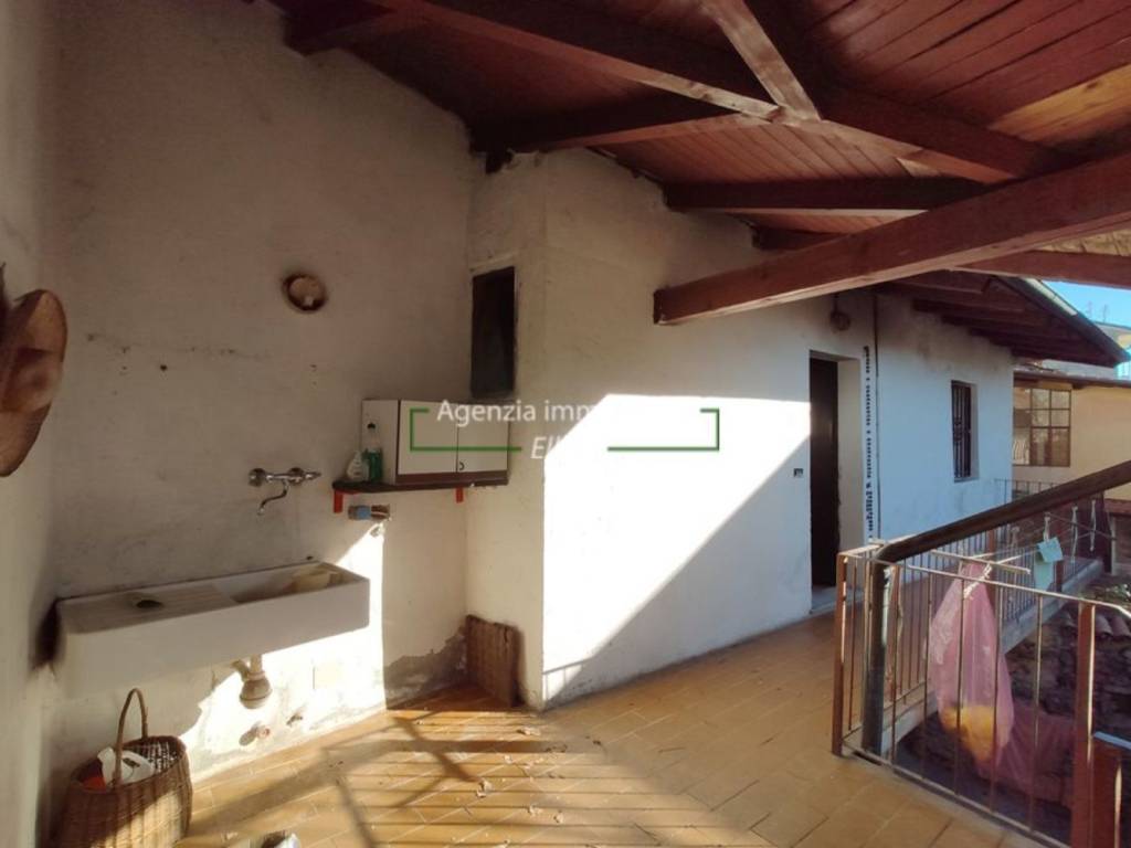 Casa indipendente a Gignese in Via Iv Novembre, 23 - Foto 4