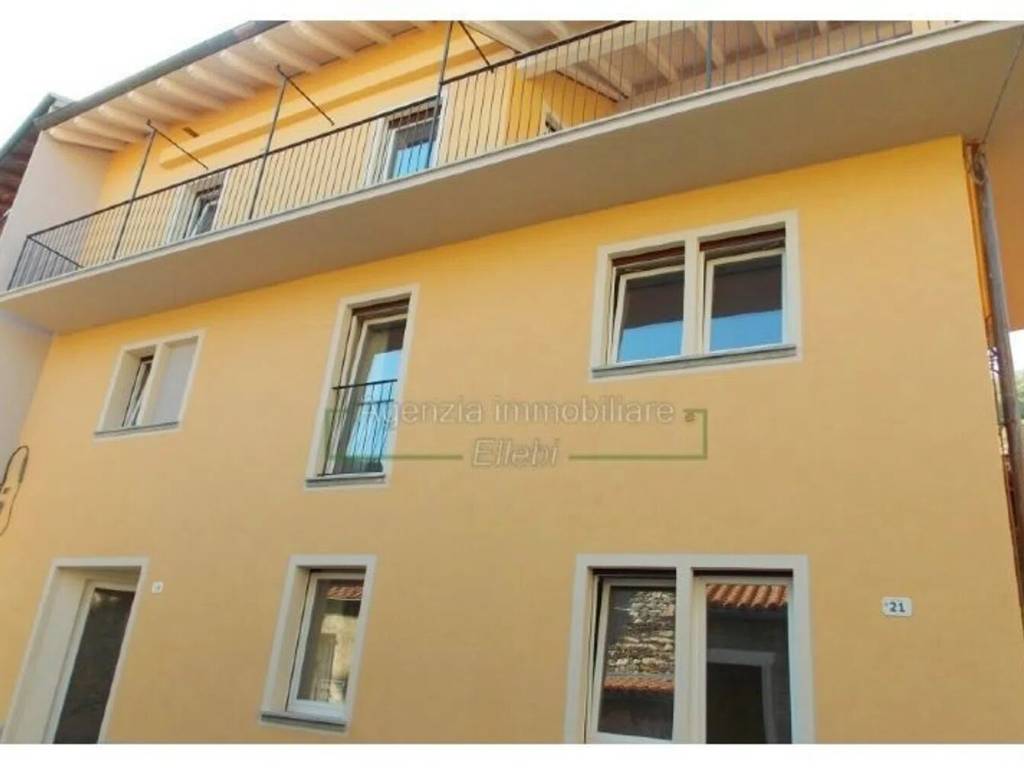 Appartamento a Massino visconti in Via Cadorna, 2 -44 - Foto 2