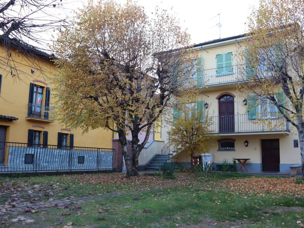Villa a Govone in Via Alcide De Gasperi, 33 - Foto 3