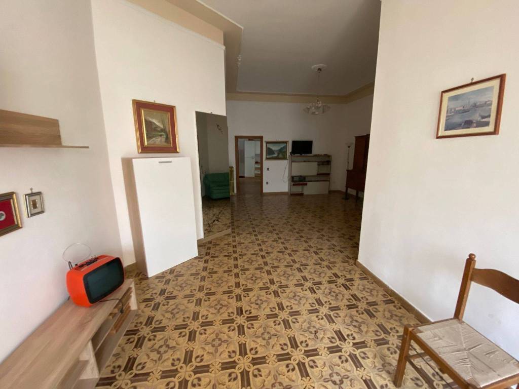 Appartamento a Manduria in Via Giovanni Lorenzo Pappacoda, 60 - Foto 2