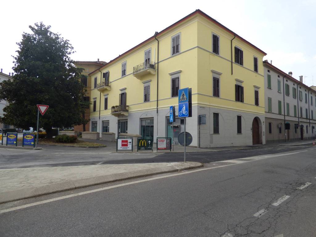 Immobile a Cremona in Piazza Luigi Cadorna, 9 - Foto 2