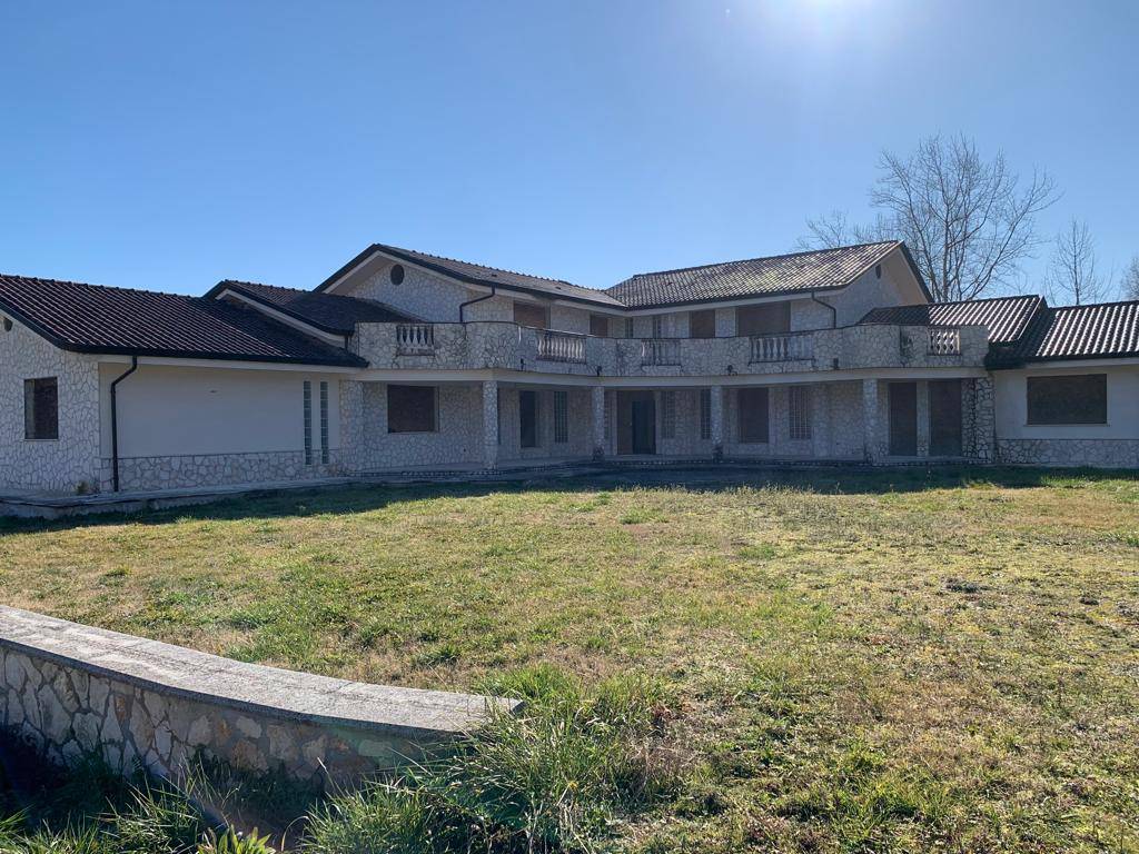 Villa a Casalvieri in Strada Provinciale Accesso a Casalvieri - Foto 2