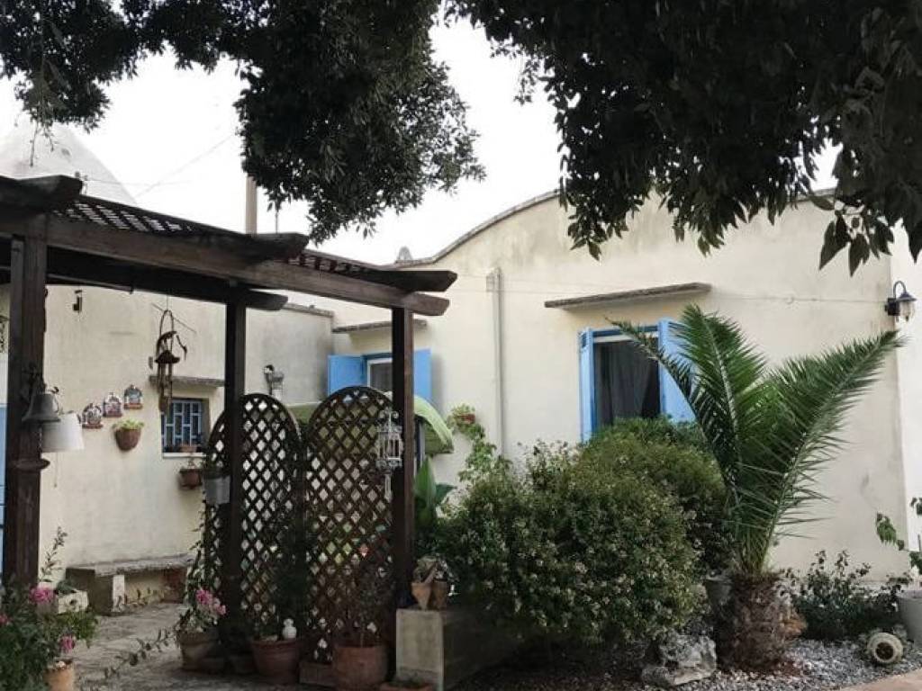 Villa a Martina franca in Strada pasqualone - Foto 5
