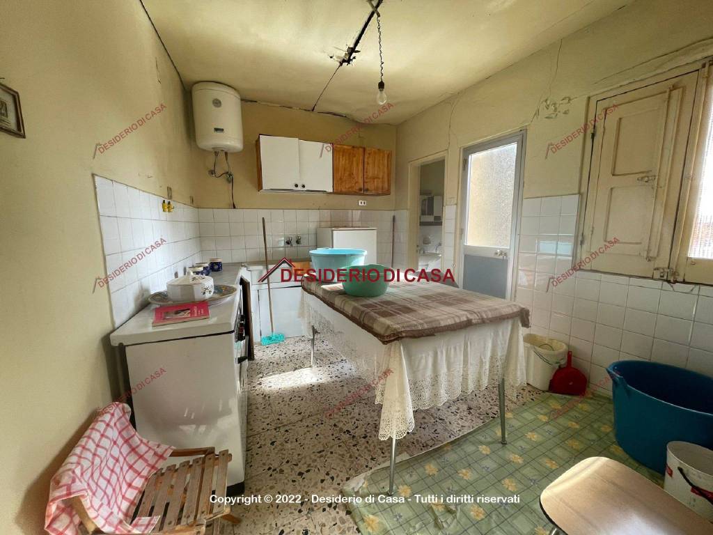 Casa indipendente a Pollina in Vicolo Alessandro Volta, 7 - Foto 3