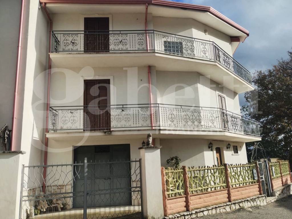 Casa indipendente a Tagliacozzo in Via Colle San Giacomo, 40 - Foto 3