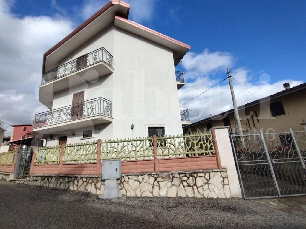 Casa indipendente a Tagliacozzo in Via Colle San Giacomo, 40 - Foto 4