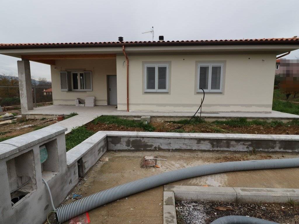 Casa indipendente a Bucine in Via della Costituzione - Foto 3