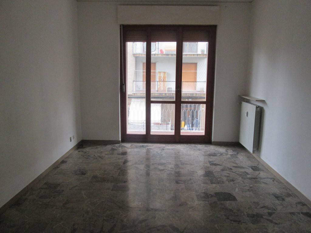 Appartamento a Ovada in Via Duchessa di Galliera - Foto 2