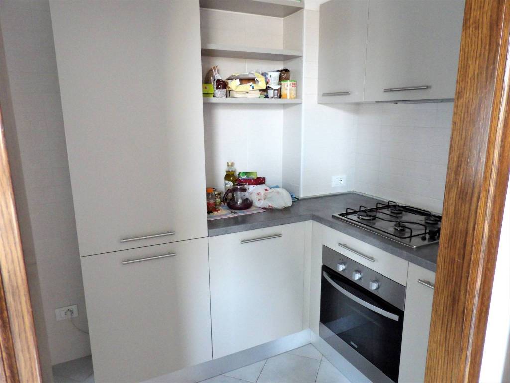 Appartamento a Stresa in Via Giacomo Filippo Bolongaro, 12 - Foto 5