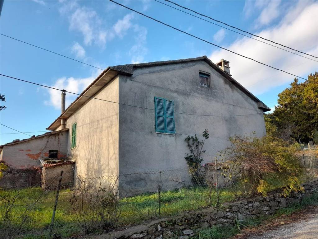 Casa indipendente a Panicale in Indirizzo non valido. - Foto 2