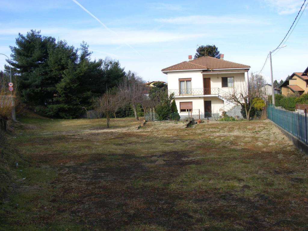 Villa a Castelletto sopra ticino in Via Aronco - Foto 3