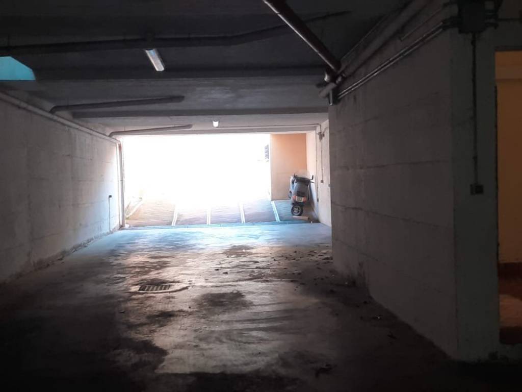 Box / garage a Maddaloni in Via Caudina - Foto 4