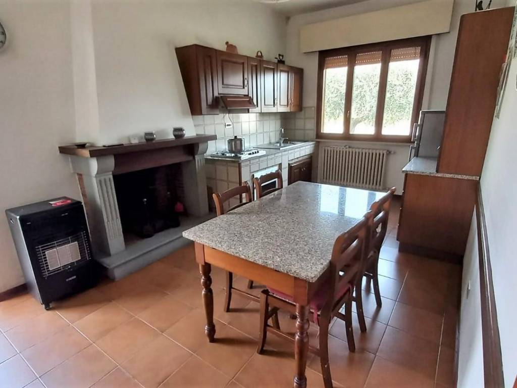 Casa indipendente a Porcari - Foto 2