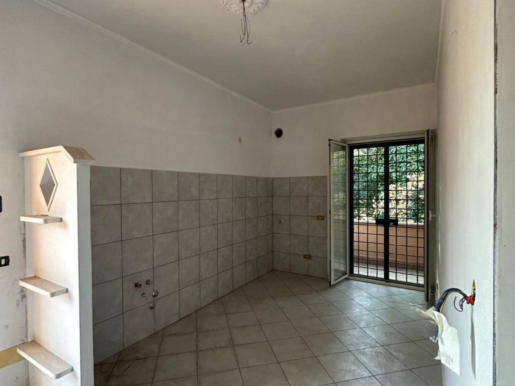 Villa a Aprilia in Via Lese - Foto 4