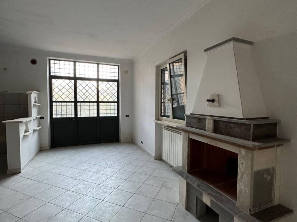 Villa a Aprilia in Via Lese - Foto 5