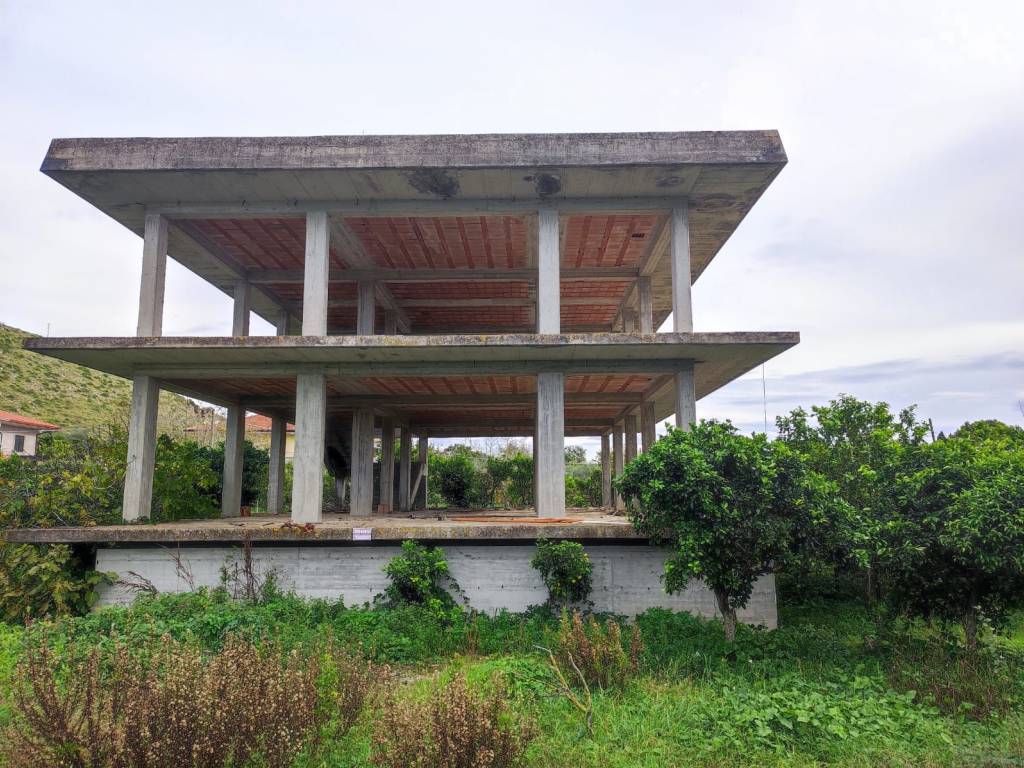 Villa a Minturno in Via Carlo III di Borbone - Foto 4