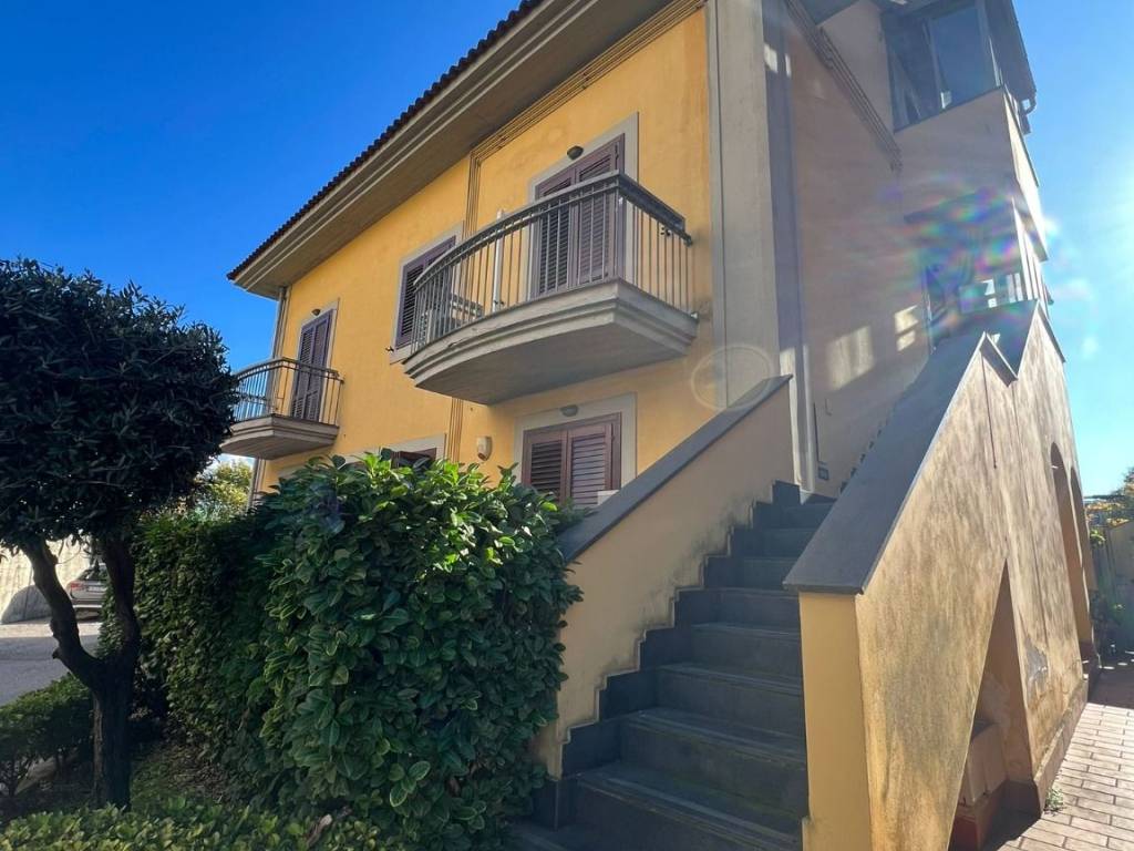 Attico / mansarda a Salerno in Via degli Etruschi - Foto 2