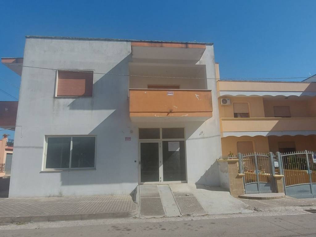 Palazzo / stabile a Melendugno in Via Pietro Mascagni, 1 - Foto 3