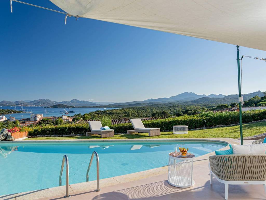 Villa a Arzachena in Loc.Cala di Volpe -Via del mirto, 7 - Foto 3