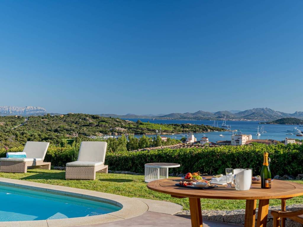 Villa a Arzachena in Loc.Cala di Volpe -Via del mirto, 7 - Foto 4