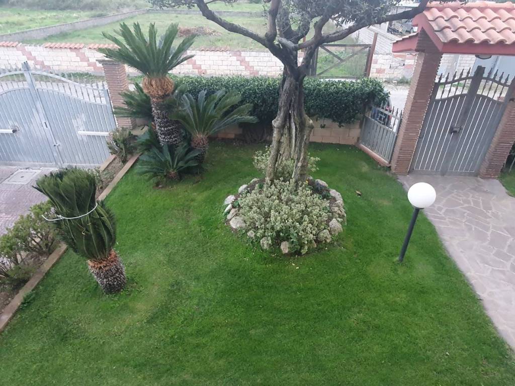 Villa a Aprilia - Foto 4