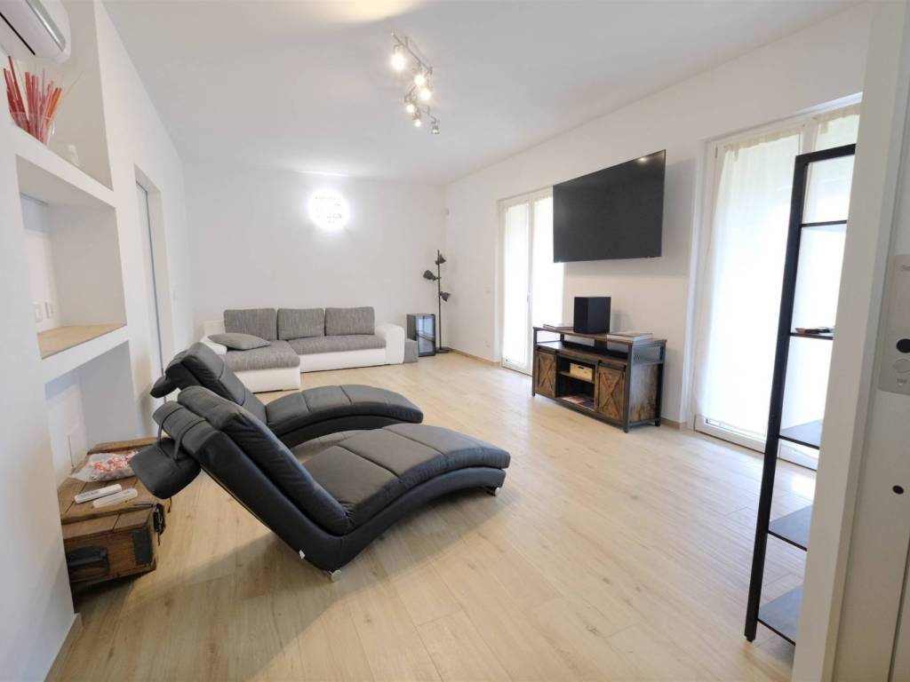 Villa a Castel san pietro terme in via Pellizzara, 16 - Foto 3