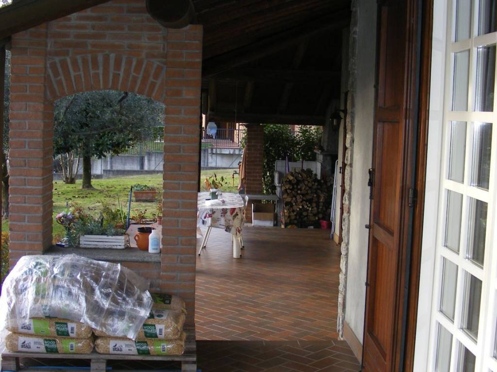 Villa a Divignano in Via 25 Aprile - Foto 5