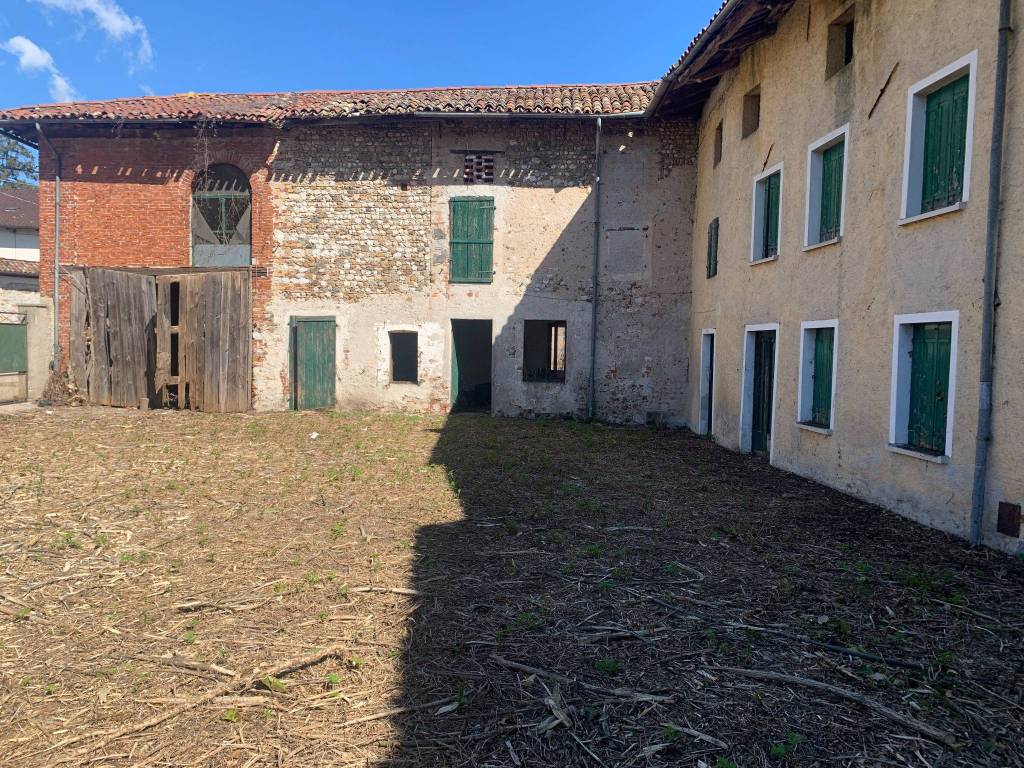 Rustico / casale a Pozzuolo del friuli in Via Roma - Foto 3