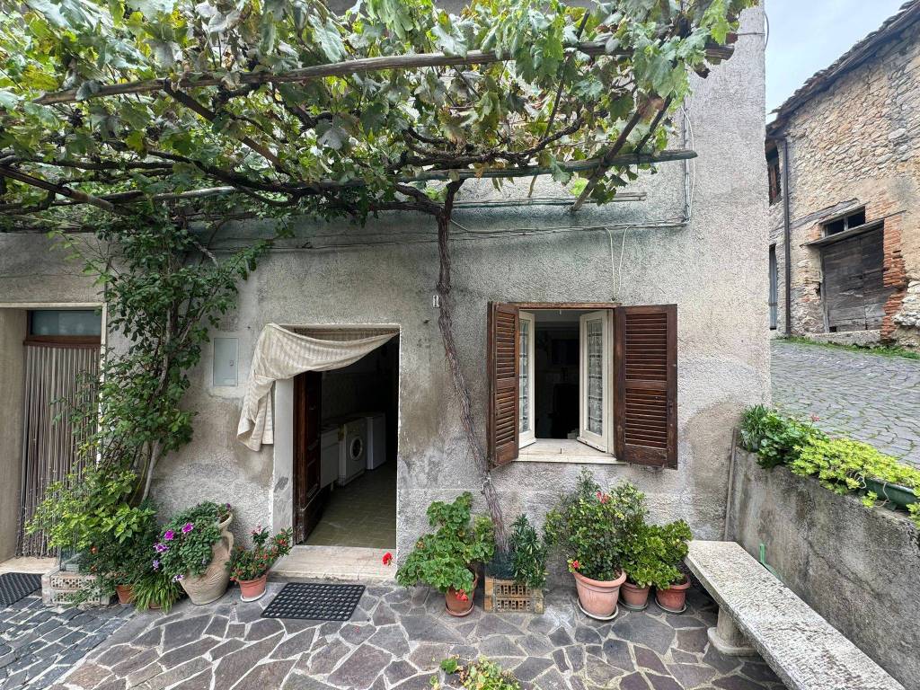 Casa indipendente a Carsoli in Via San Pietro - Foto 4