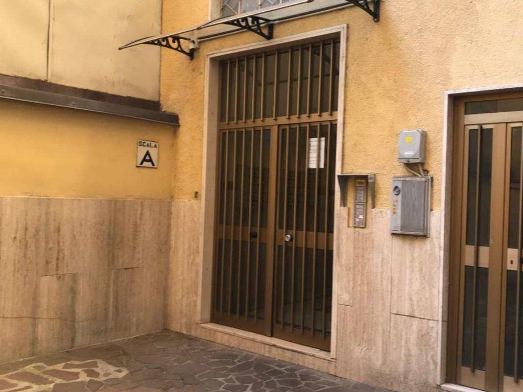 Appartamento a Cosenza in Via Francesco Simonetta - Foto 3