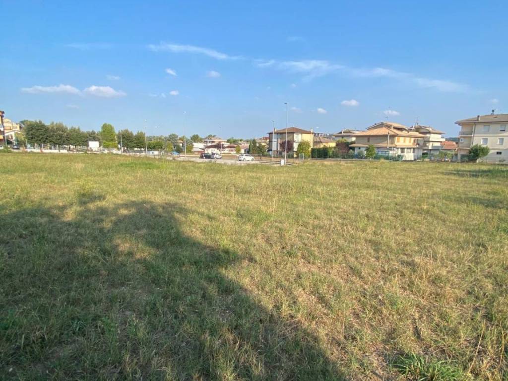 Terreno a Montegiorgio - Foto 3