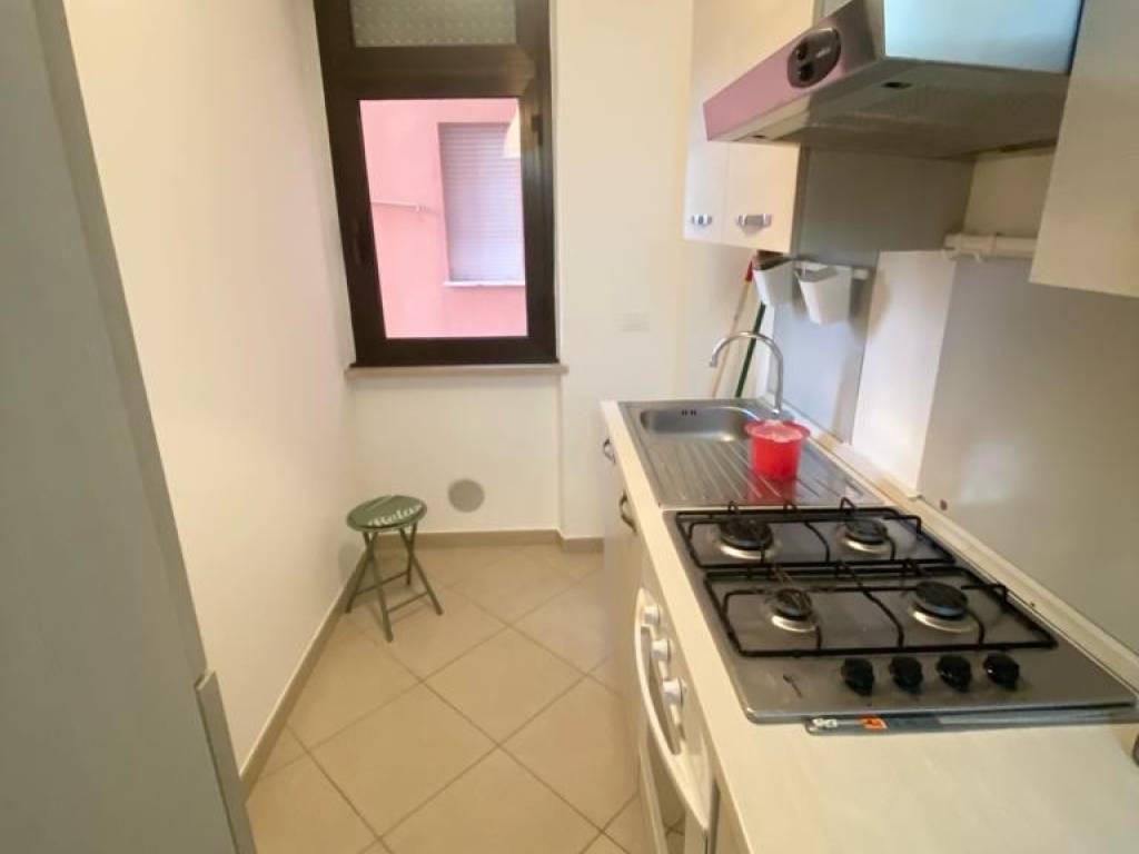 Appartamento a Pescara in Corso Gabriele Manthone, 7 - Foto 4