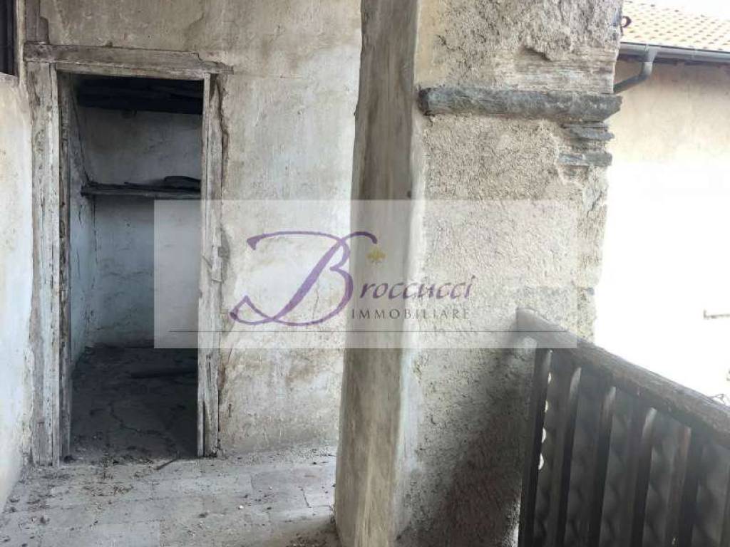 Rustico / casale a Cuasso al monte - Foto 5