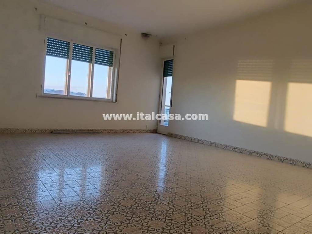Appartamento a Crotone in via panella - Foto 2